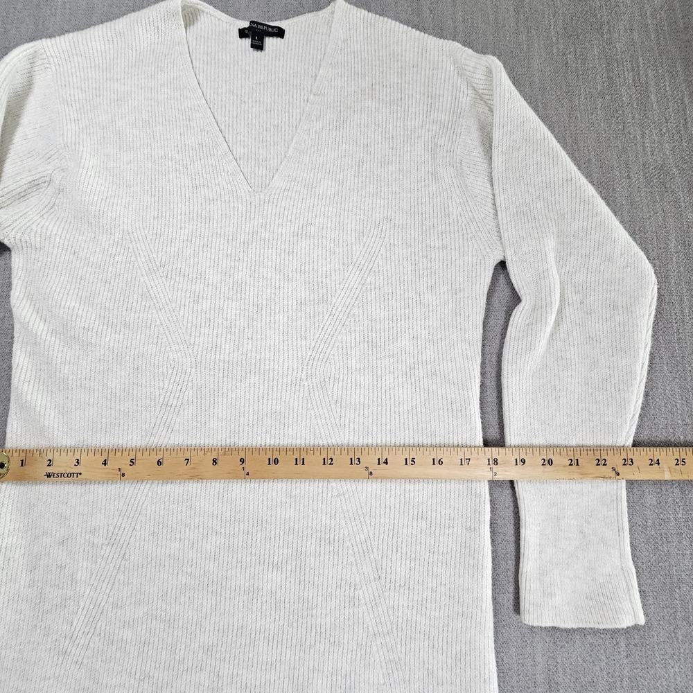 Banana Republic Women's V-Neck Midi Sweater Dress Gray Sz Large Long Sleeve - Picture 4 of 11